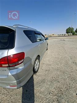 تويوتا إبسم